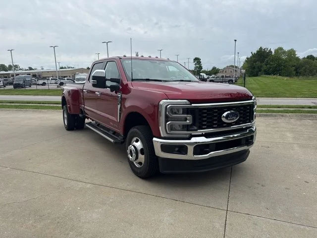 New 2026 Ruby Red Metallic Tinted Clearcoat Ford F-350® Lariat® image 64
