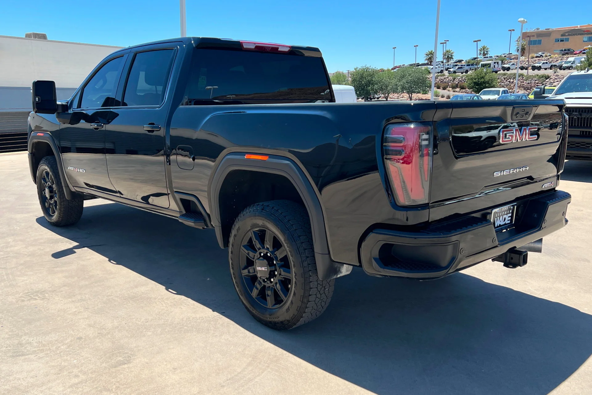 Used 2025 Onyx Black GMC AT4 image 3
