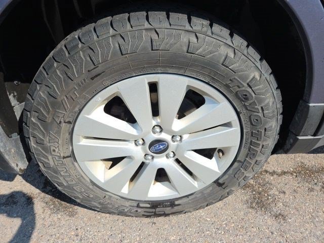 Used 2015 Twilight Blue Metallic Subaru 2.5i Premium image 21