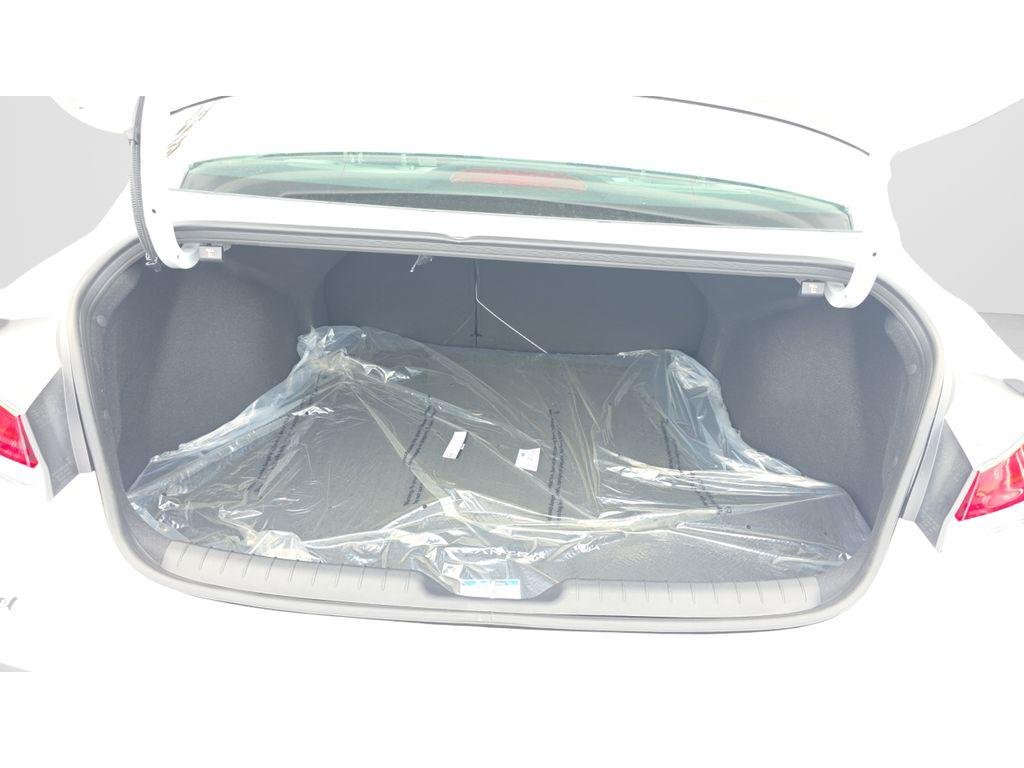 New 2026 White Hyundai Limited image 9