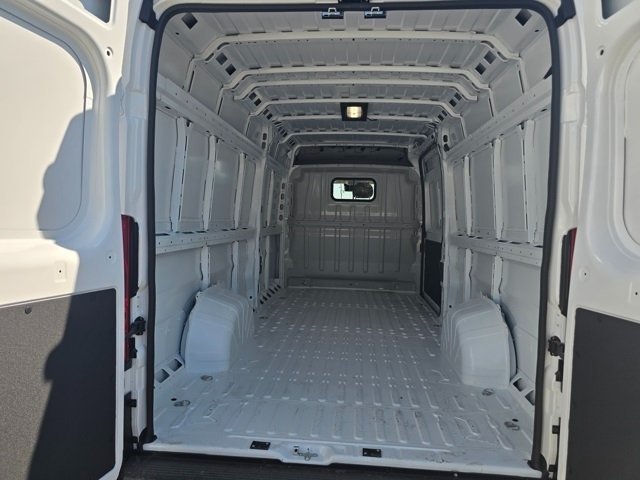 2026 Ram ProMaster 3500 photo 2