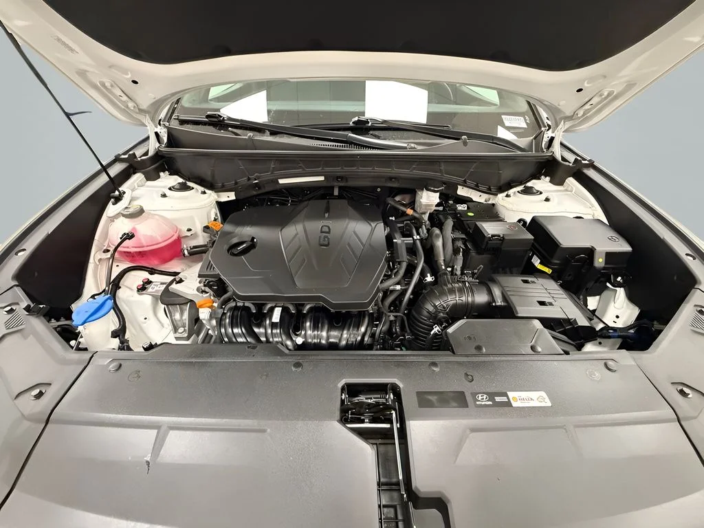 Used 2024 White Hyundai XRT image 23