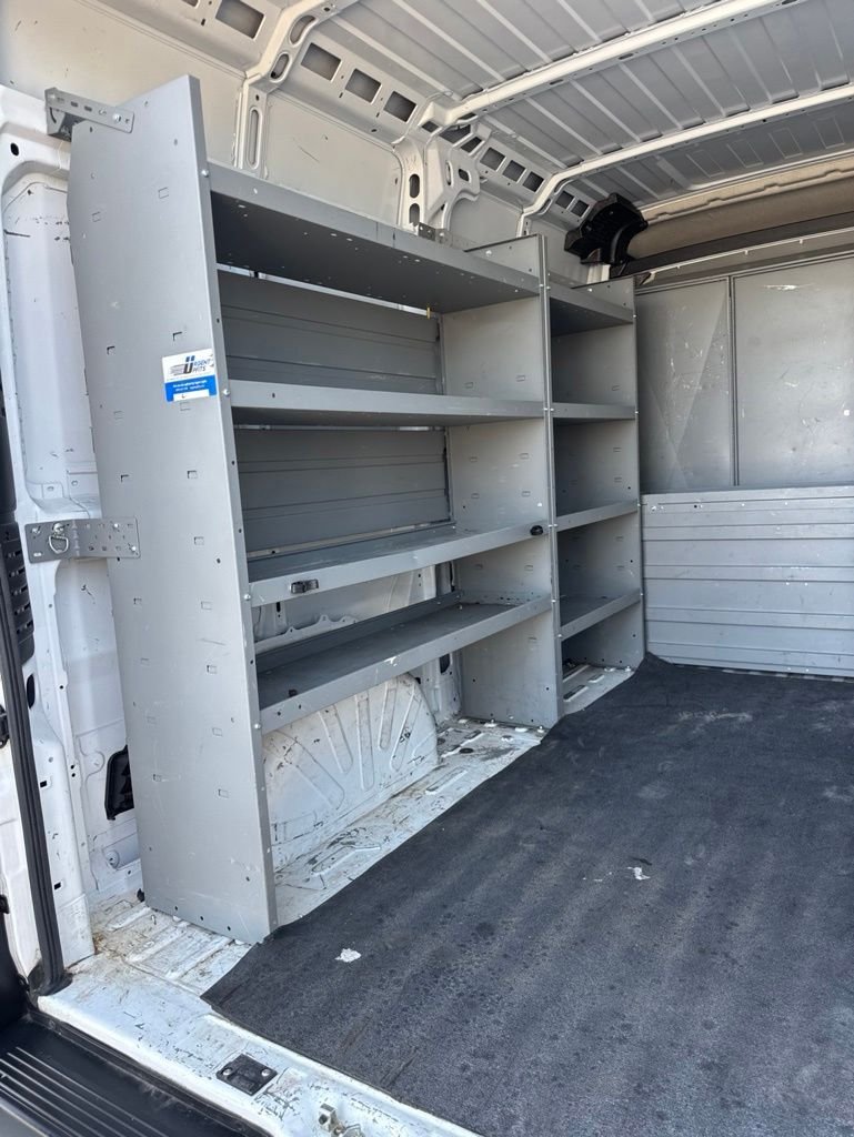 Used 2023 White Ram Base image 15