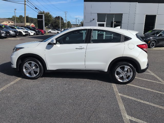 Used 2017 Gray Honda LX image 8