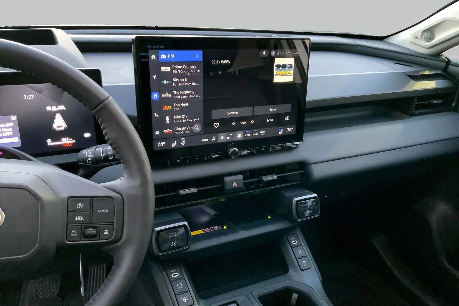 Used 2026 Wind Chill Pearl Toyota Limited image 6
