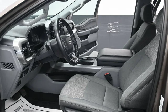 Certified Used 2022 Stone Gray Metallic Ford XLT image 6