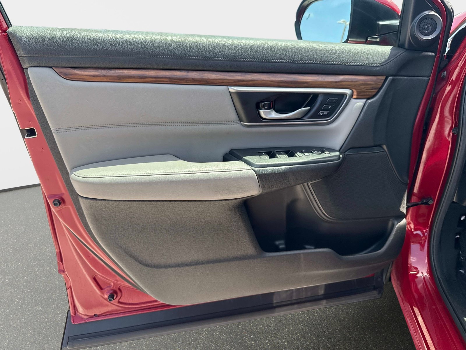 Used 2022 Radiant Red Metallic Honda Touring image 16