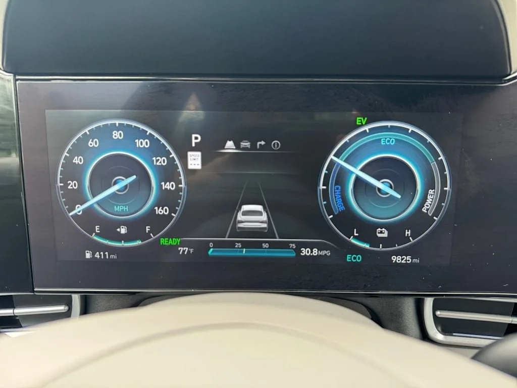 Used 2024 Gray Hyundai Blue image 5