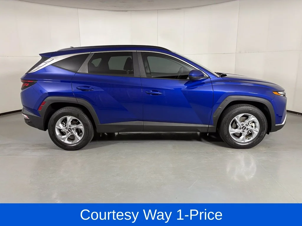 Used 2024 Blue Hyundai SEL image 12