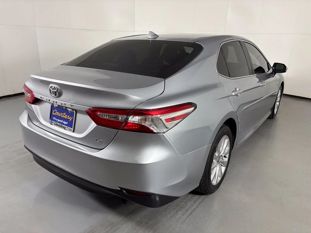 Used 2020 Silver Toyota LE image 8