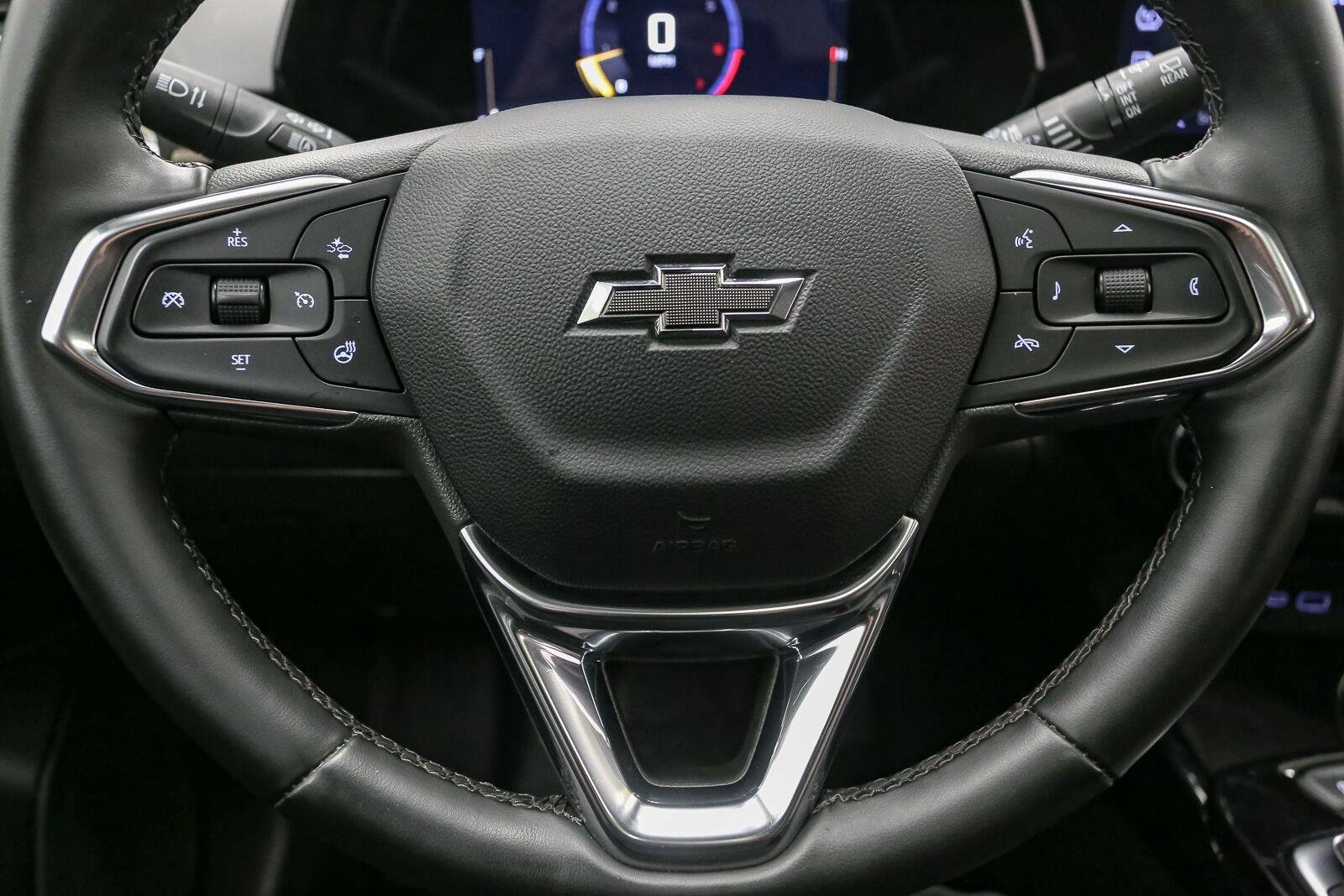 Used 2025 Mosaic Black Metallic Chevrolet ACTIV image 33