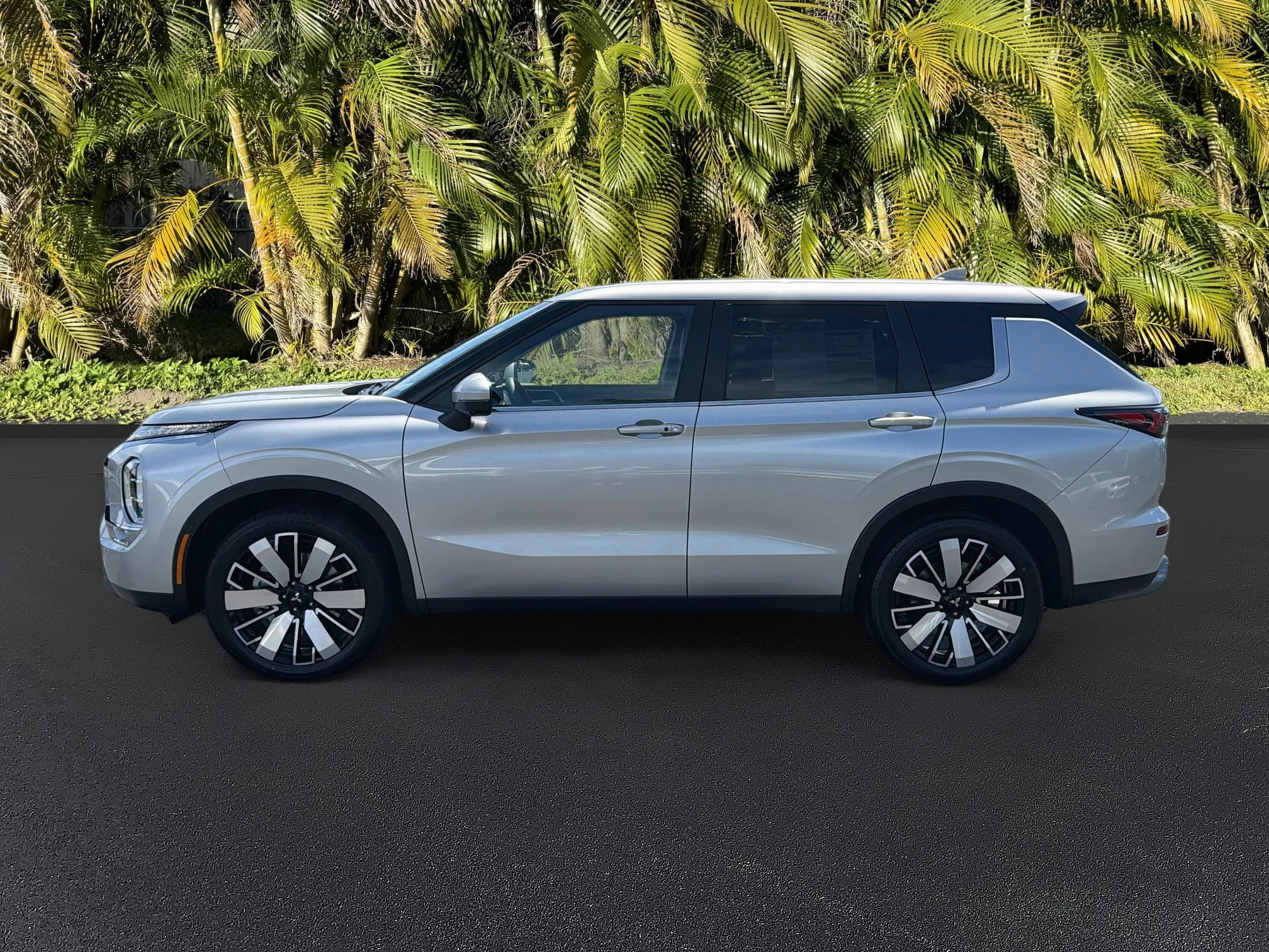 New 2026 Alloy Silver Metallic Mitsubishi SE 1.5T 2WD image 7