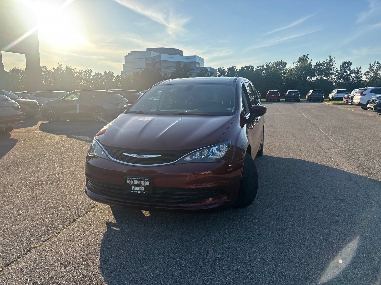 Used 2017 Velvet Red Pearlcoat Chrysler Touring image 14