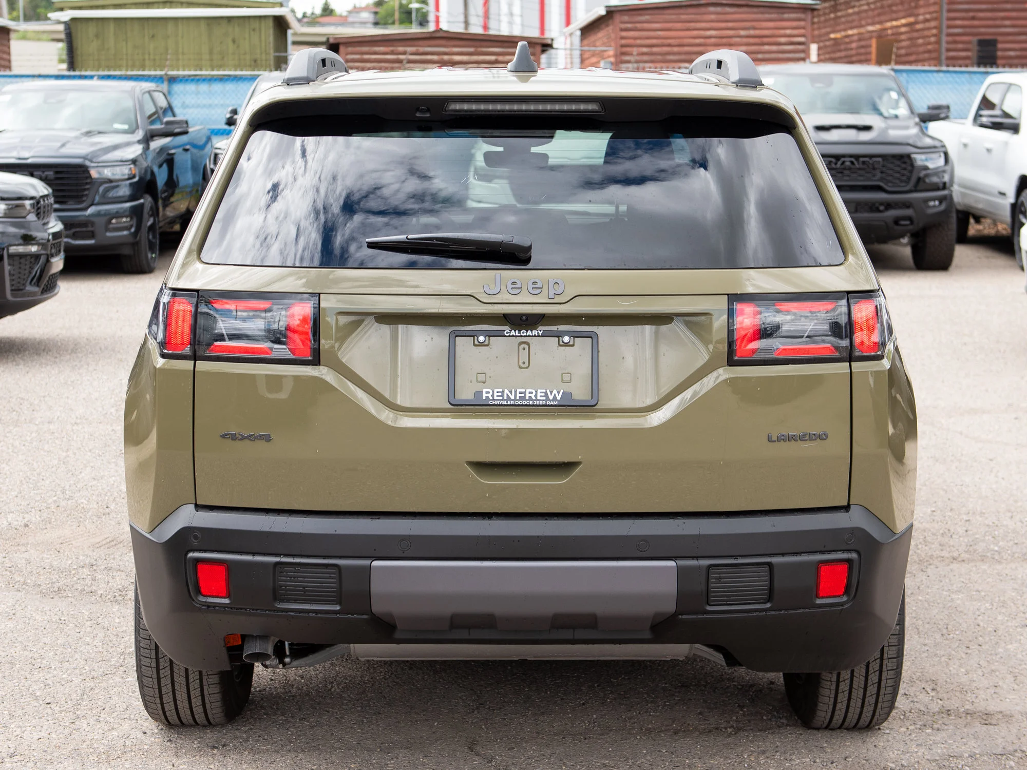 New 2026 41 Jeep Laredo * Hybrid, 6.3L/100Kms, Heated Seats/Wheel, Remote Start image 4