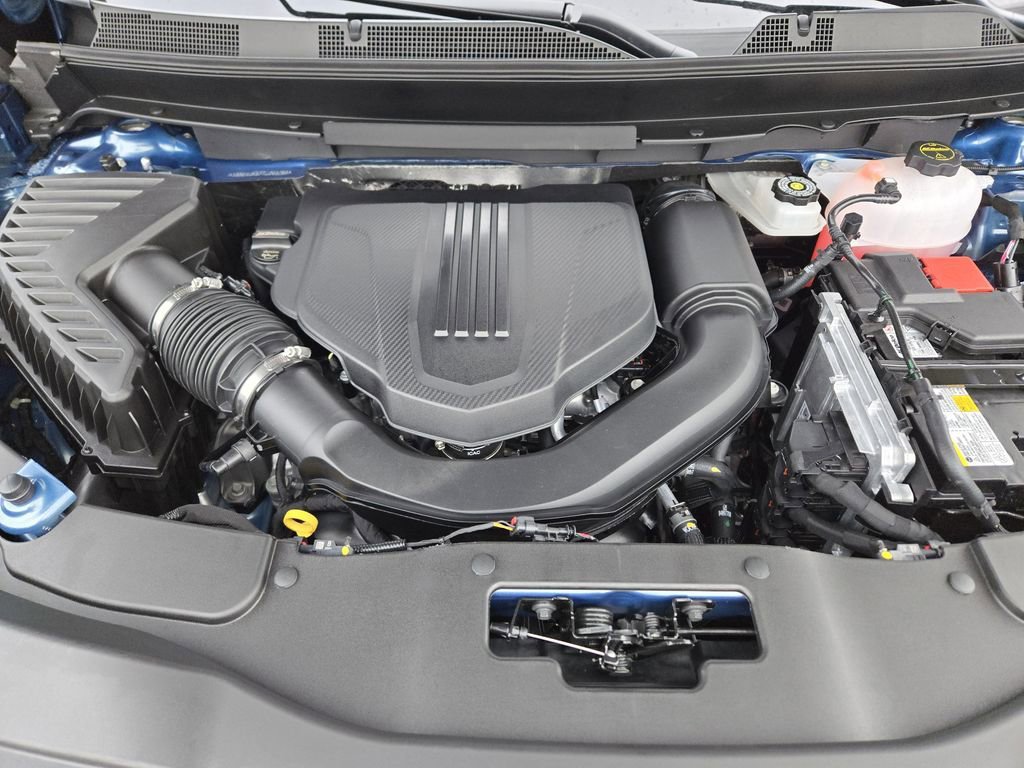 New 2026 Lakeshore Blue Metallic Chevrolet Z71 image 17
