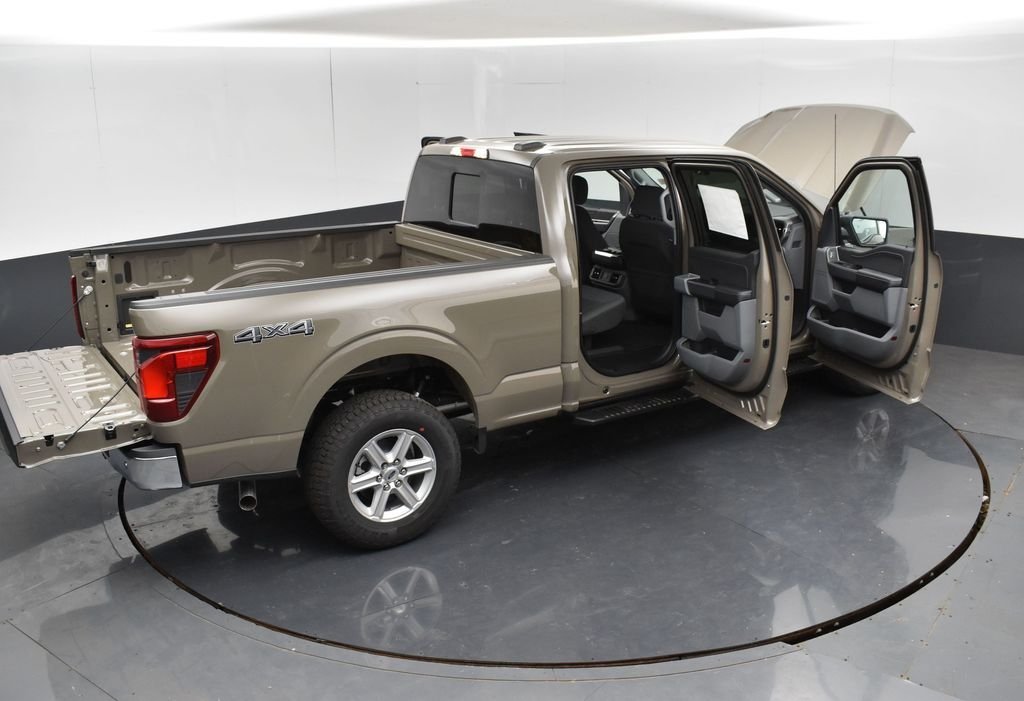 New 2026 Marsh Gray Ford XLT image 33