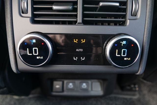 Used 2025 Gray Land Rover S image 35