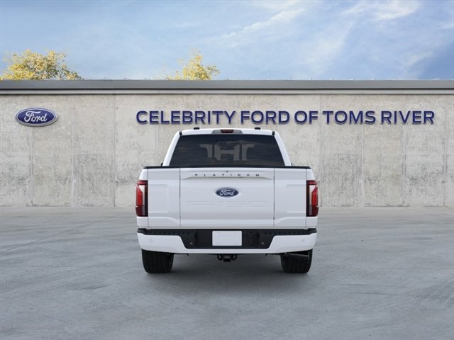 New 2026 Star White Metallic Tri-Coat Ford Platinum® image 5