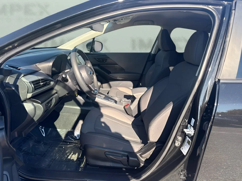 Used 2024 Black Subaru Base image 9