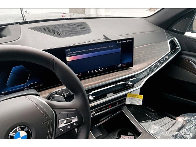 New 2026 Black Sapphire Metallic BMW xDrive40i image 2