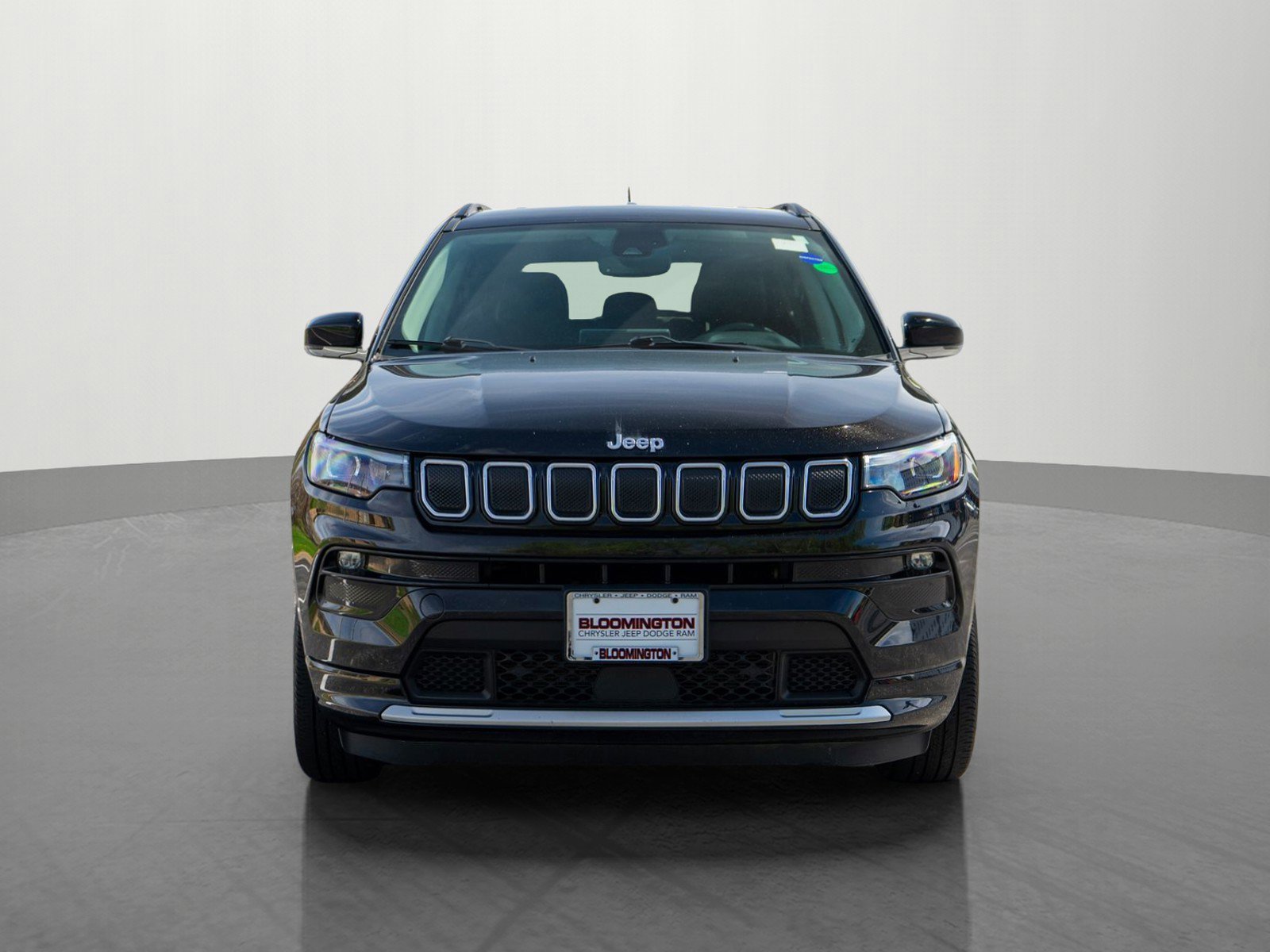 Used 2022 Jeep Compass Limited with VIN 3C4NJDCB4NT101298 for sale in Minneapolis, Minnesota