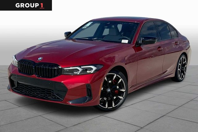 BMW 330i RWD Sedan