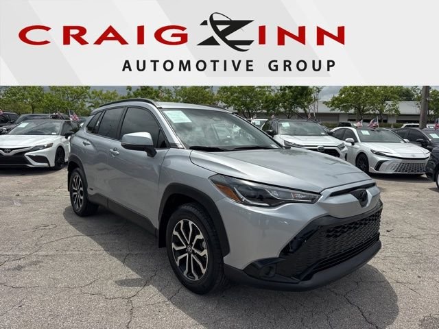 2024 Toyota Corolla Cross Hybrid SE