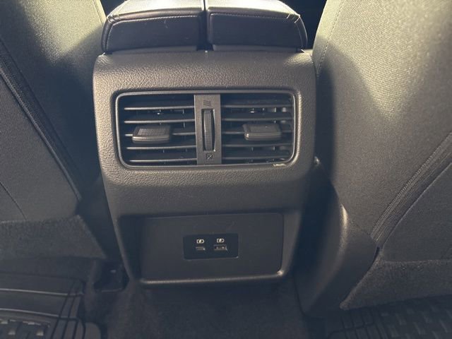 Used 2023 Blk/black Nissan SV image 7