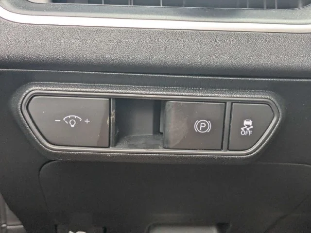 Used 2025 Gray Kia LXS image 21