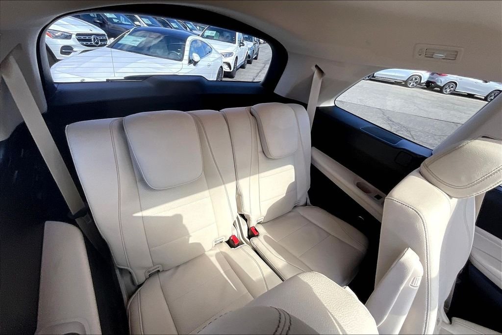 Certified Used 2023 White Mercedes-Benz GLS 450 image 23