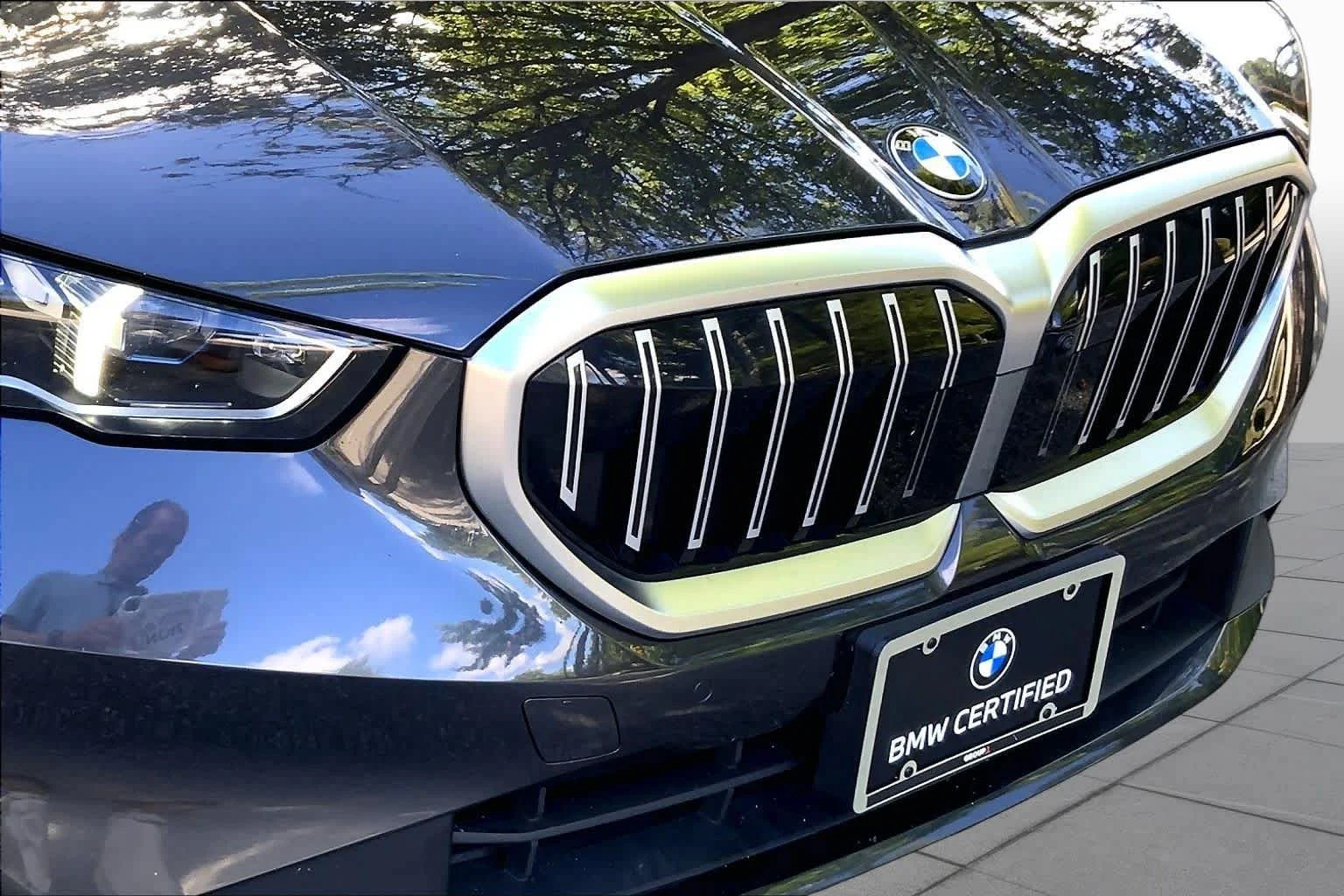 Certified Used 2024 Dark Graphite Metallic BMW 540i xDrive image 29
