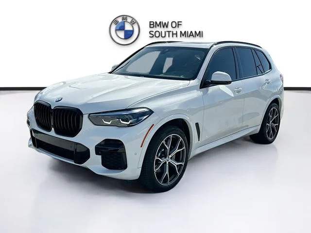 Used 2023 White BMW sDrive40i image 3