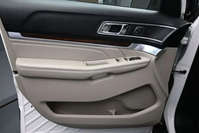 2019 Ford Explorer Limited - Photo 13