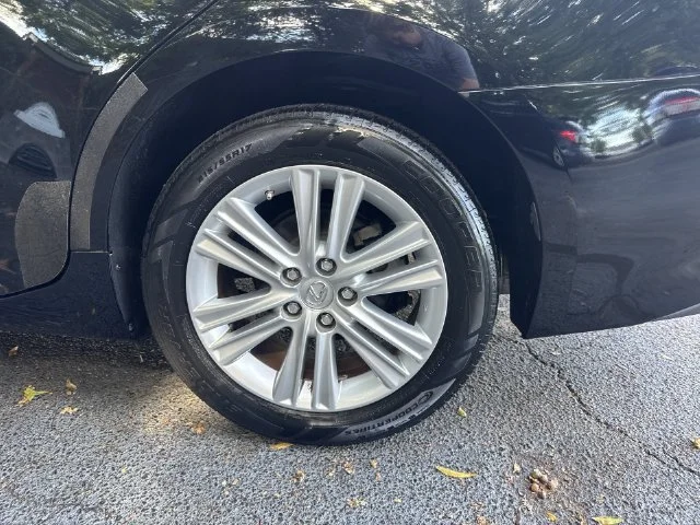 Used 2014 Black Lexus 350 image 30