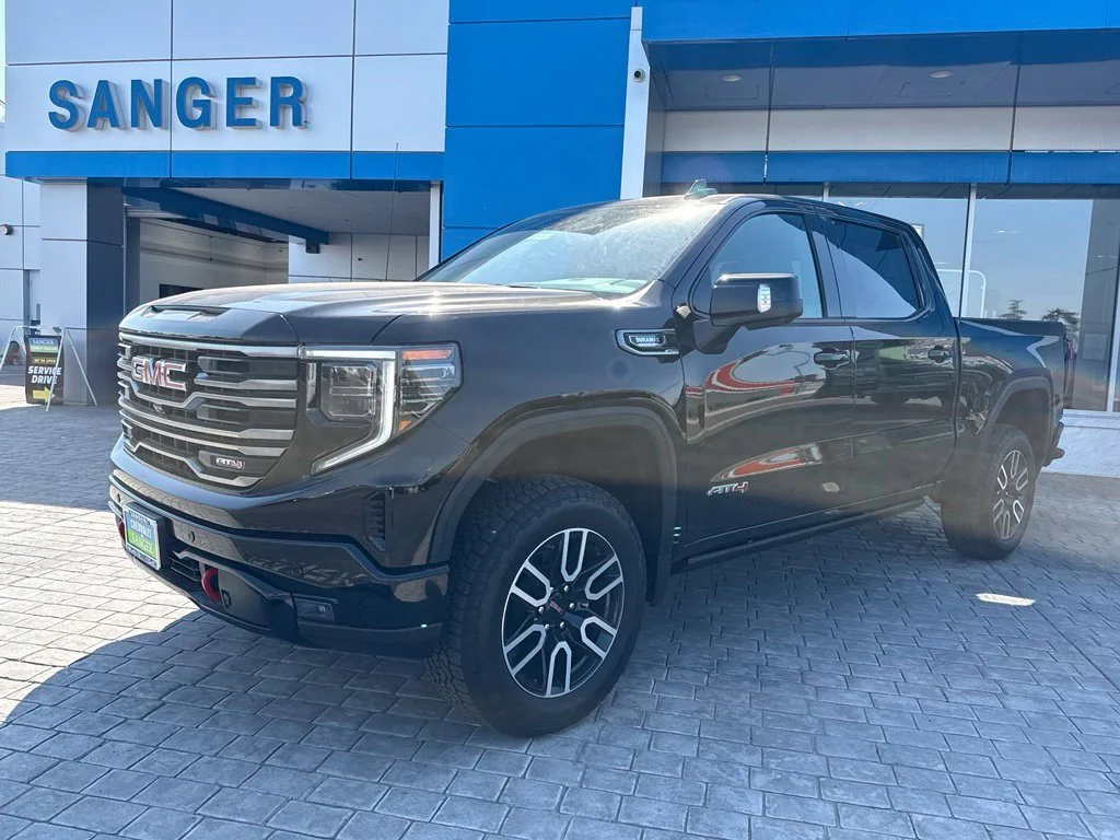 New 2026 Onyx Black GMC AT4 image 4