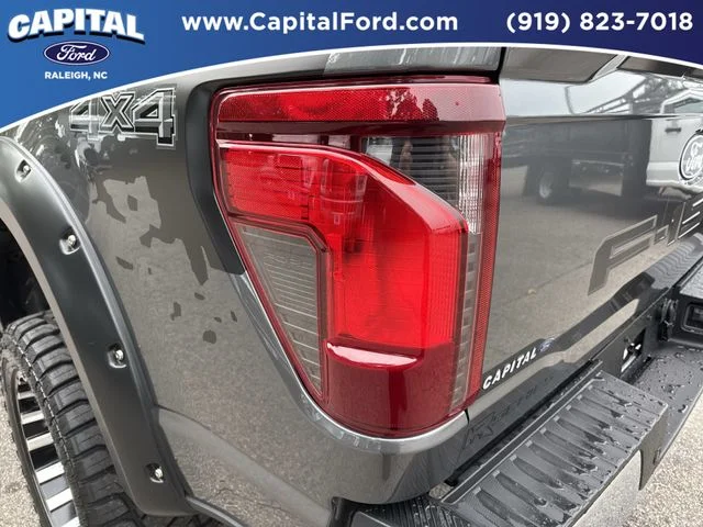 Used 2025 Gray Ford XLT image 15