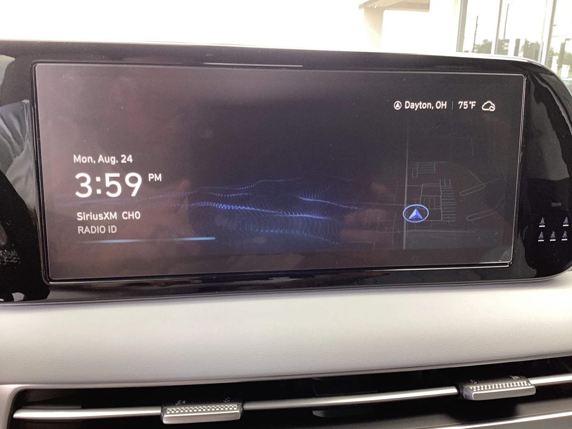 Certified Used 2025 Typhoon Silver Hyundai SEL Premium image 12