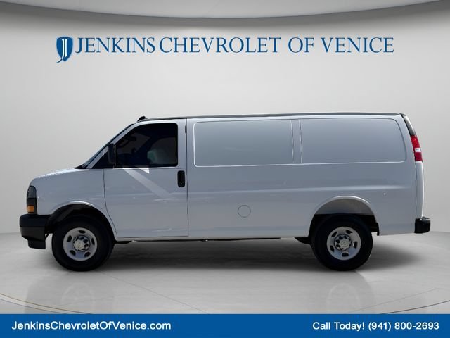 2025 Chevrolet Express Cargo Work Van - Photo 8
