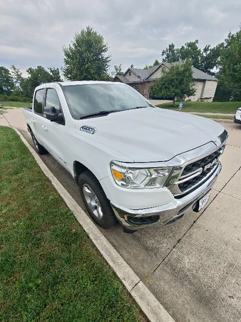 Used 2022 White Ram Big Horn/Lone Star image 16