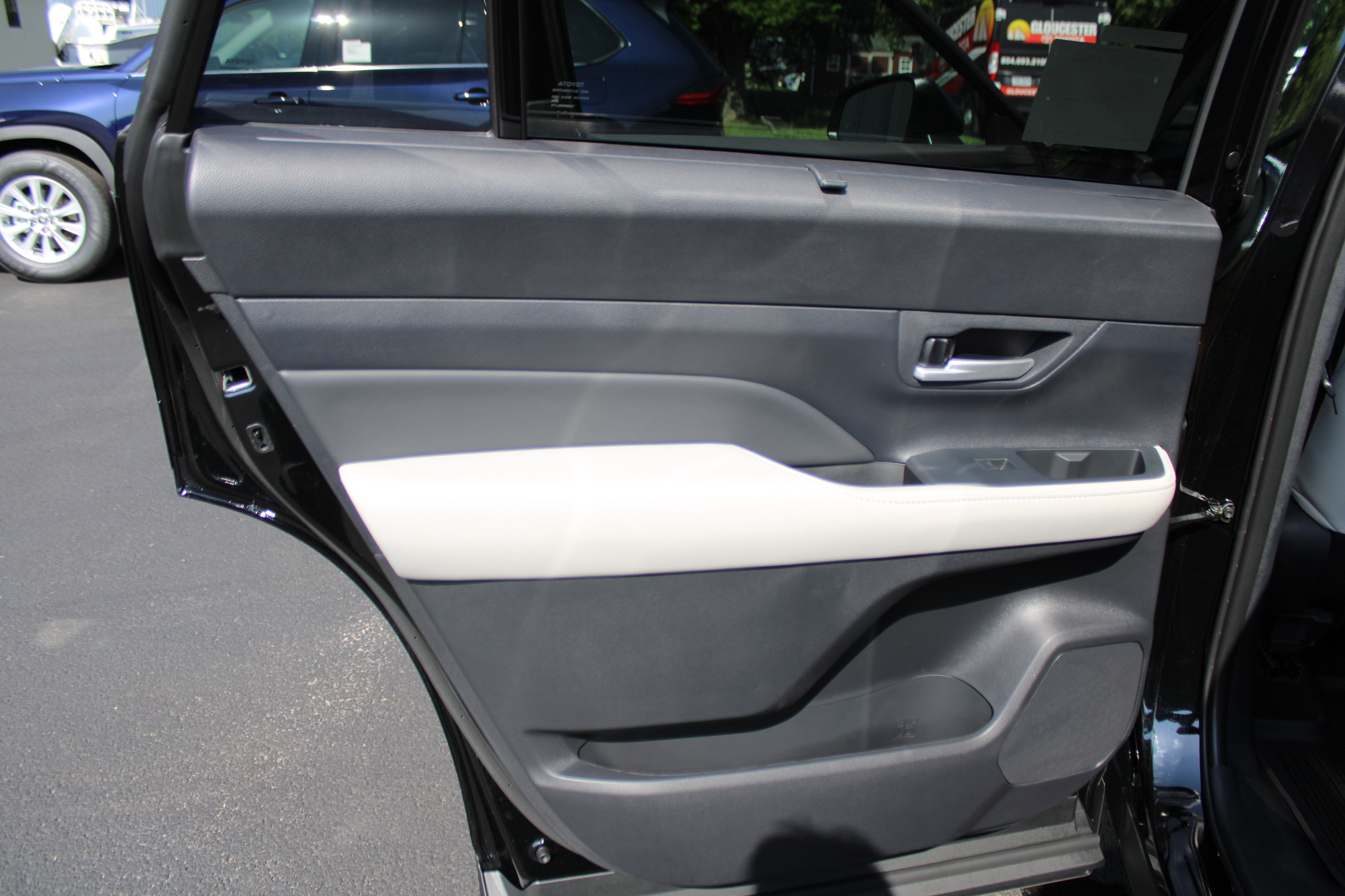 New 2026 Midnight Black Metallic Toyota  XLE image 23