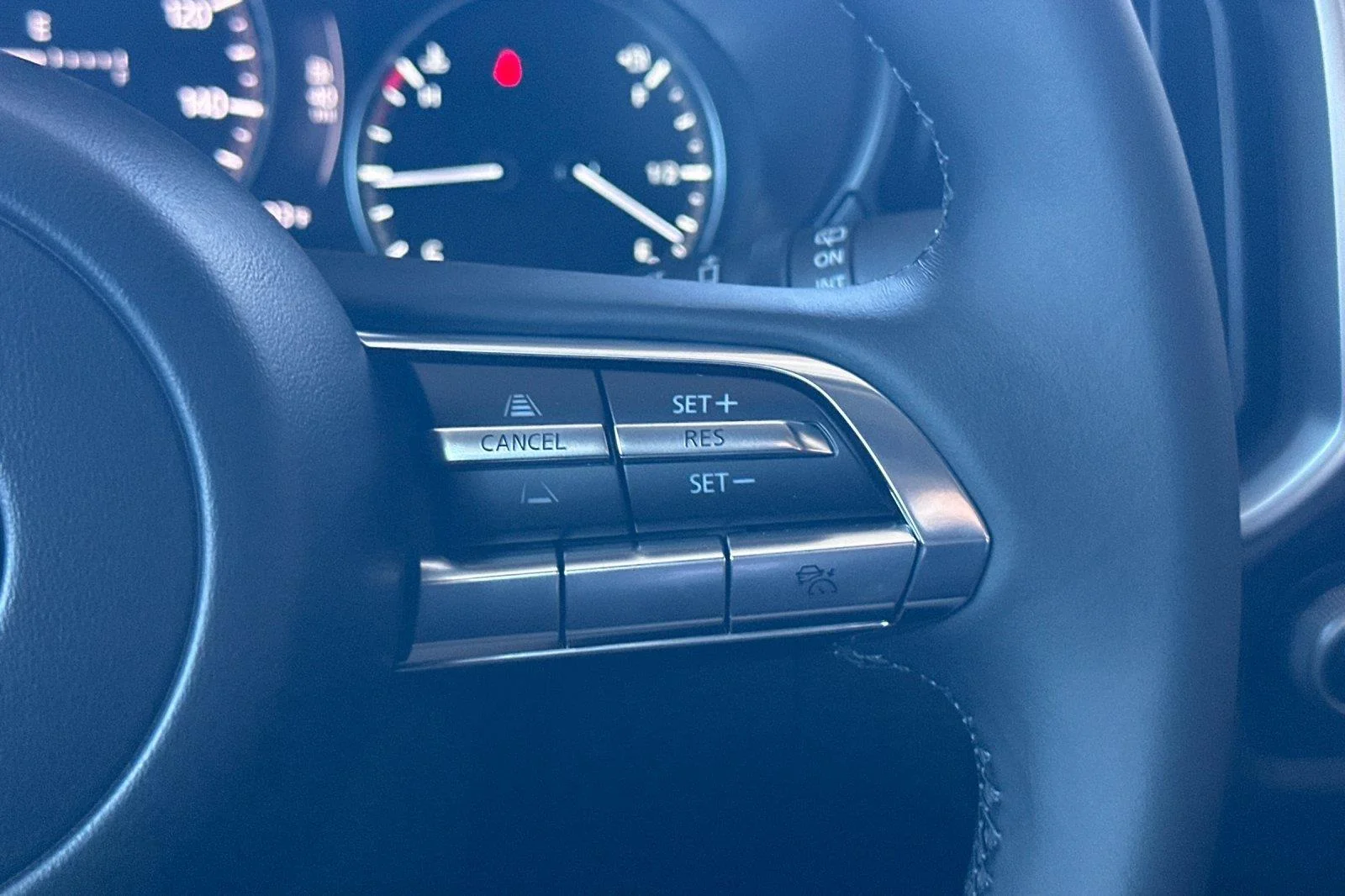 New 2026 Wind Chill Pearl Mazda Premium AWD image 29