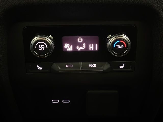 New 2026 Summit White GMC Elevation image 7