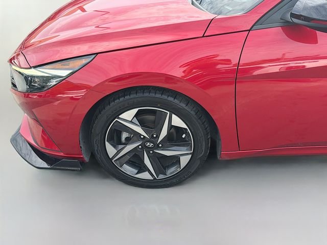 Used 2023 Red Hyundai SEL image 29