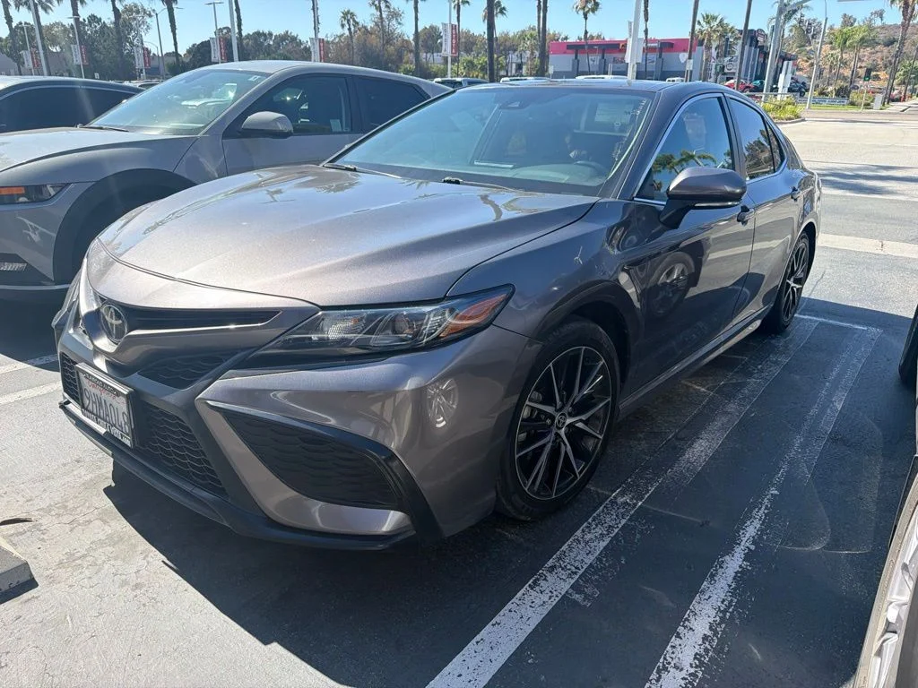 Used 2023 Gray Toyota SE image 3