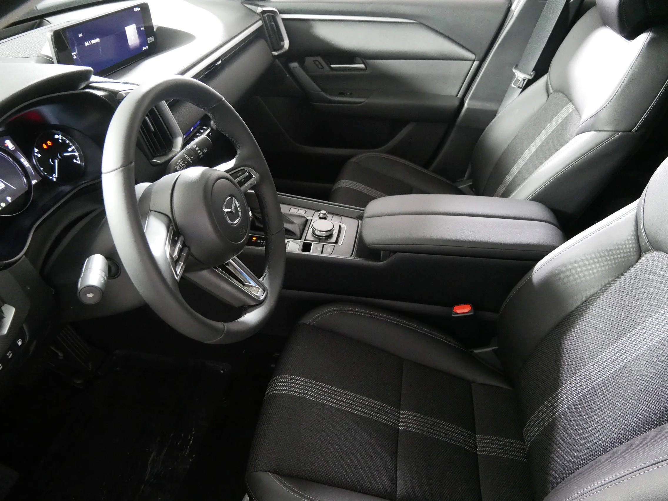 New 2026 Polymetal Gray Metallic Mazda Preferred image 4