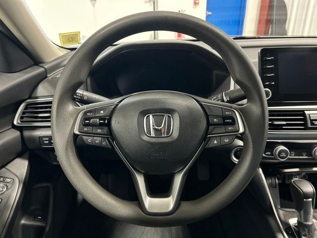 Certified Used 2021 Lunar Silver Metallic Honda LX image 14