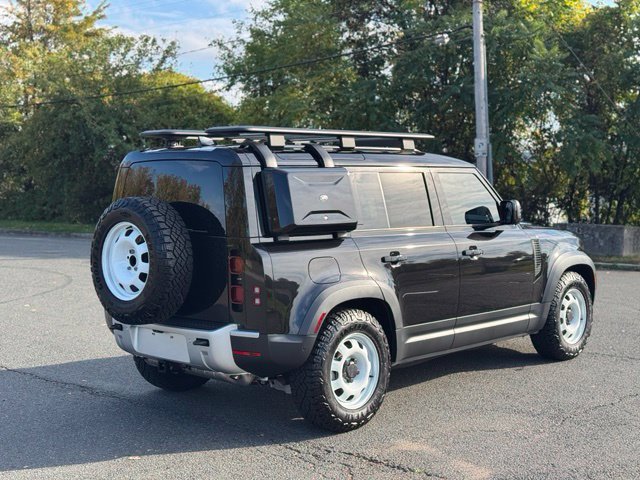 New 2024 Santorini Black Land Rover S image 5