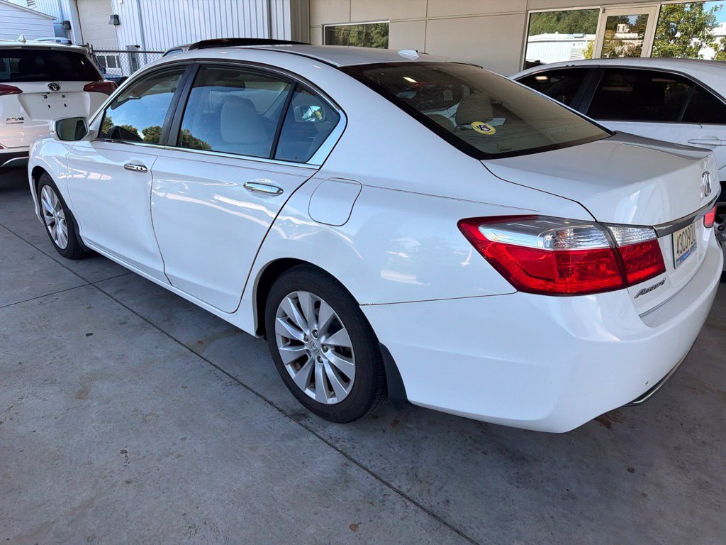 Used 2014 Honda Accord EX-L with VIN 1HGCR2F88EA113063 for sale in Hoover, AL