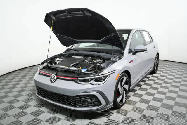 Certified Used 2022 Moonstone Gray Volkswagen SE image 31