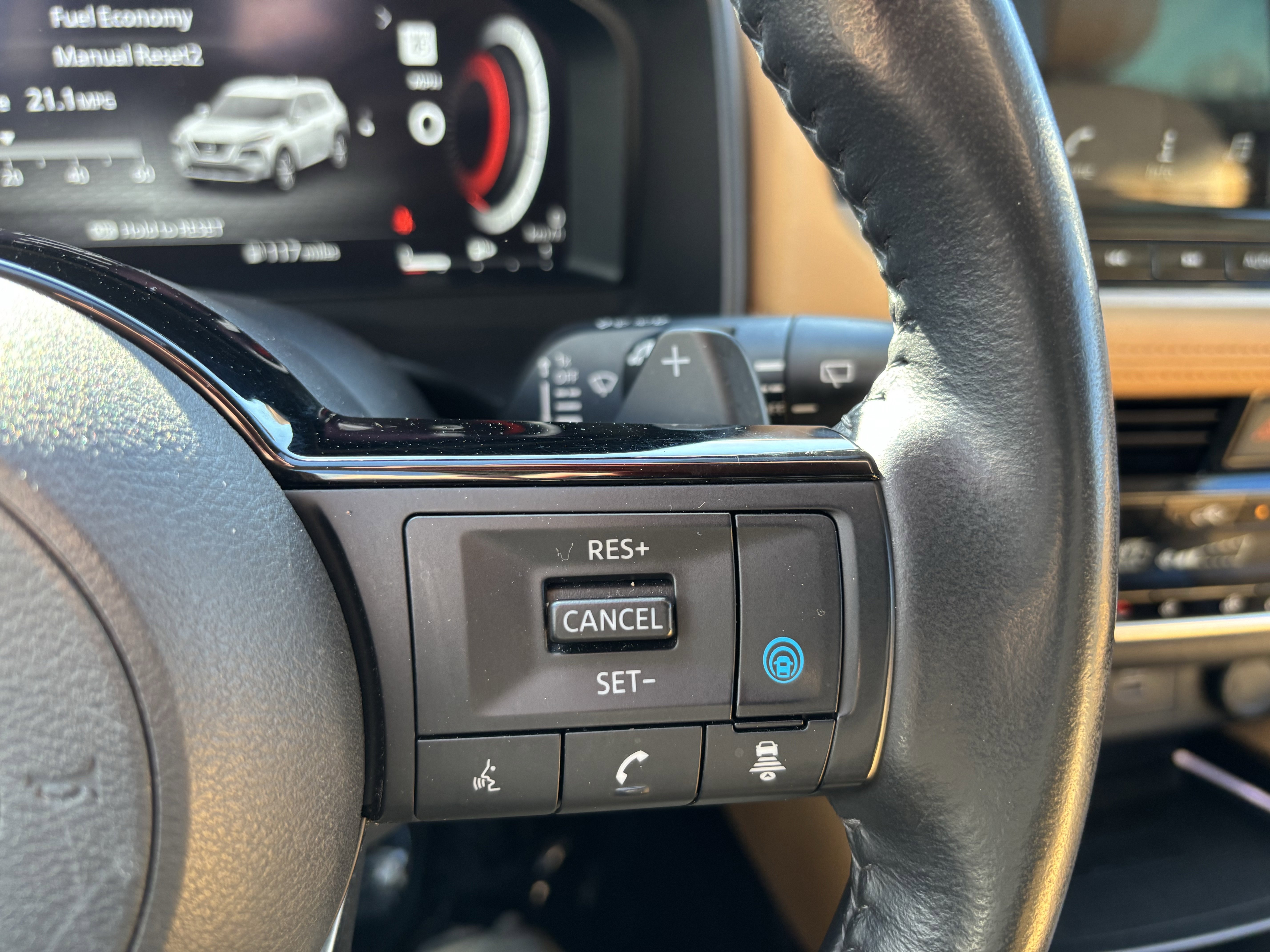 2023 Nissan Rogue Platinum - Photo 19